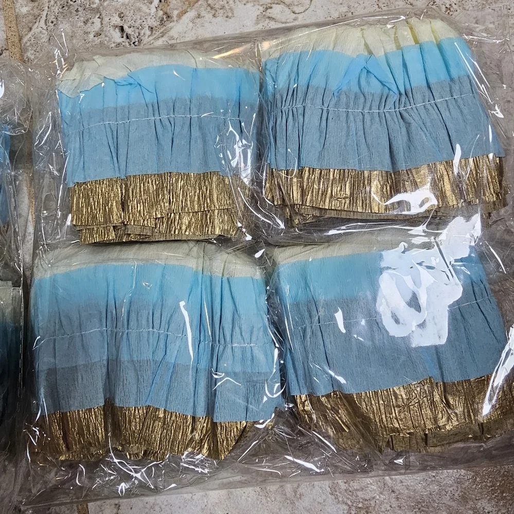 Crepe Paper New Gold blue and‎ ivory 8 rolls